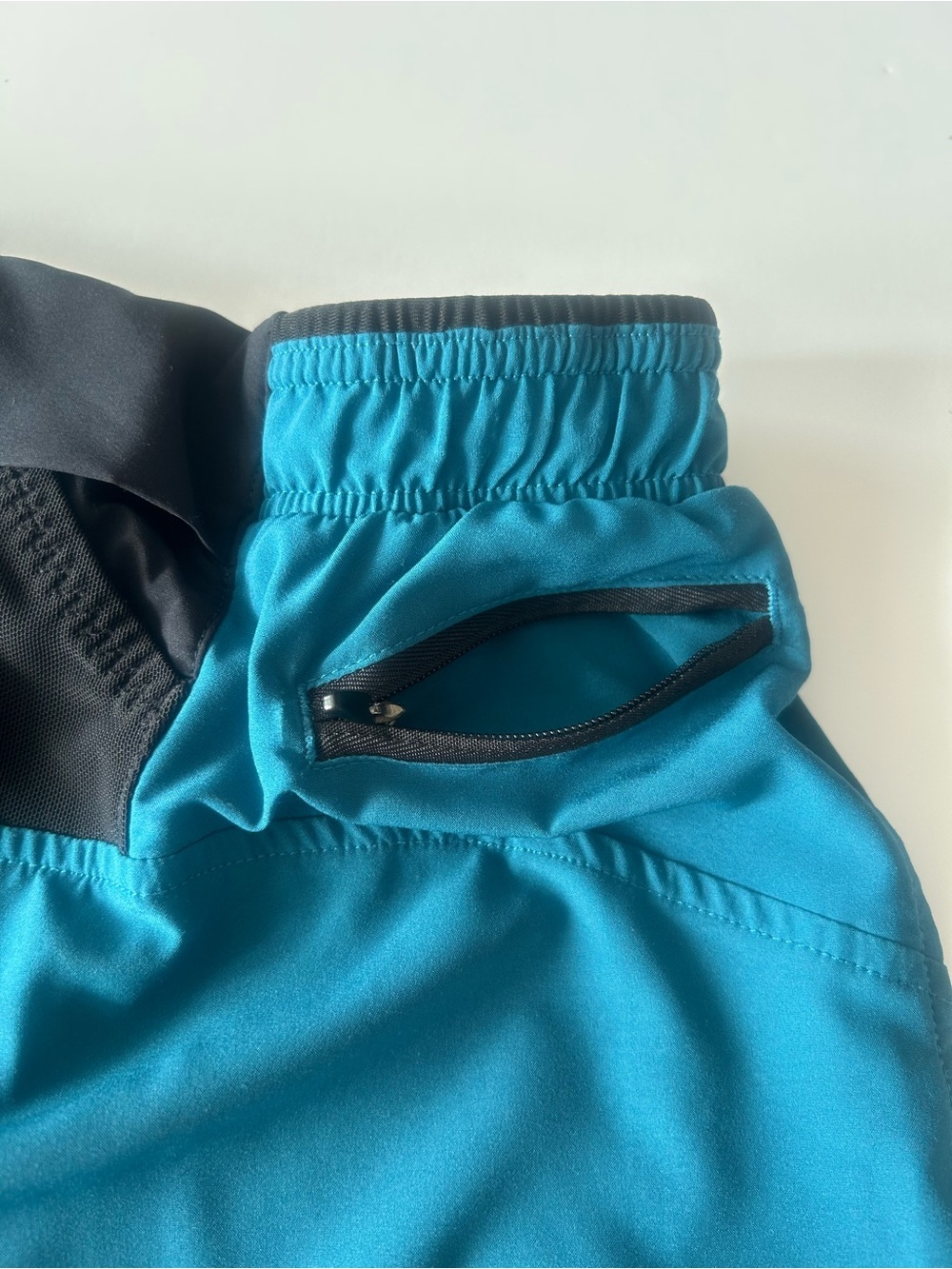 HOKA Men’s Glide 7” Running Shorts Blue Athletic Training - Picture 8 of 10